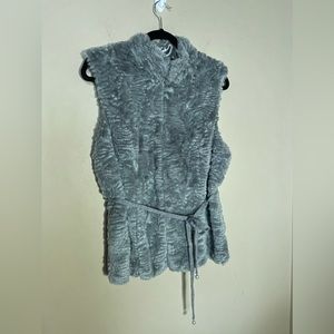 White House black market grey faux fur vest with knit back